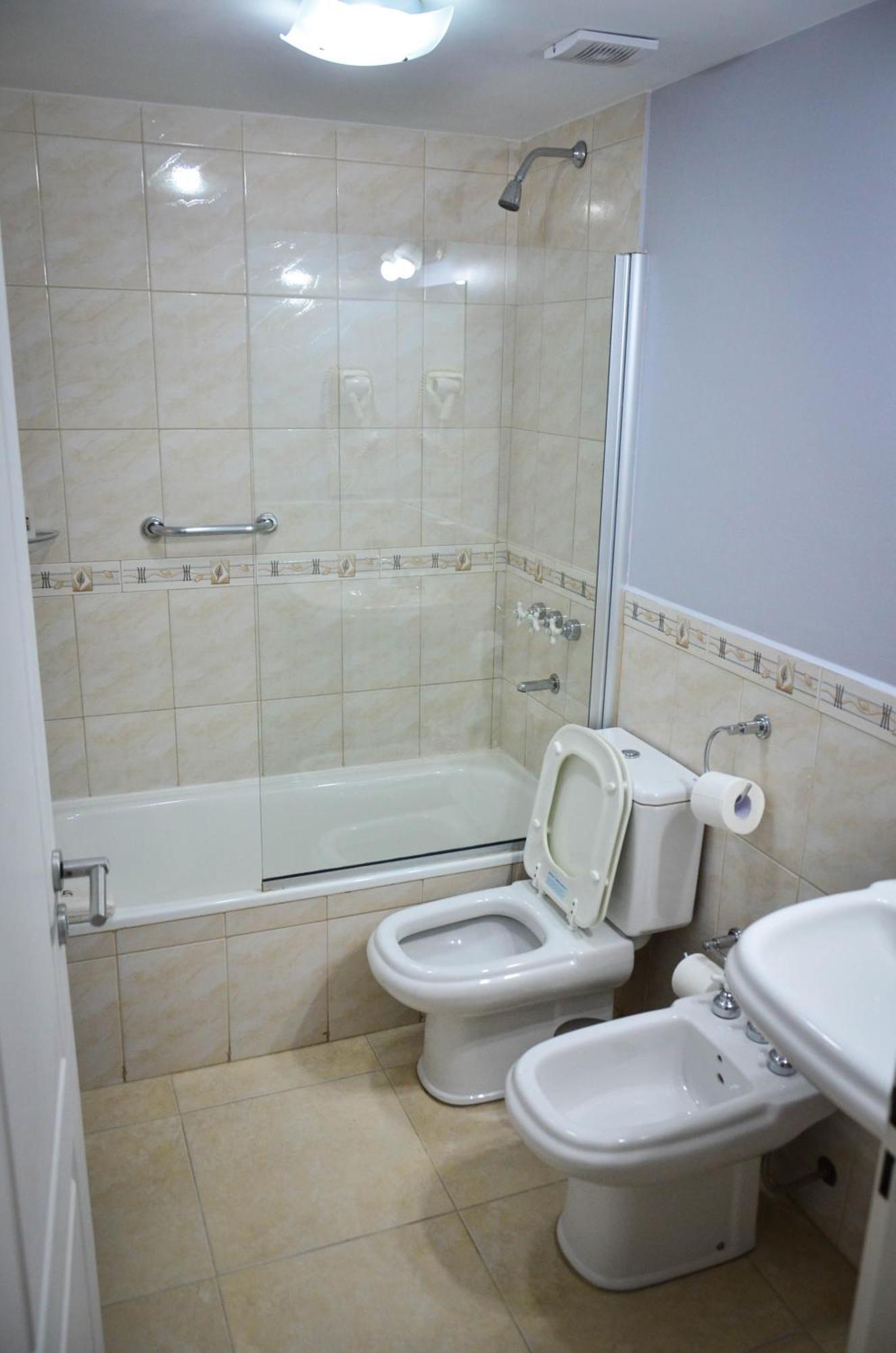 Apart Hotel Rivadavia 815 Neuquen Ngoại thất bức ảnh