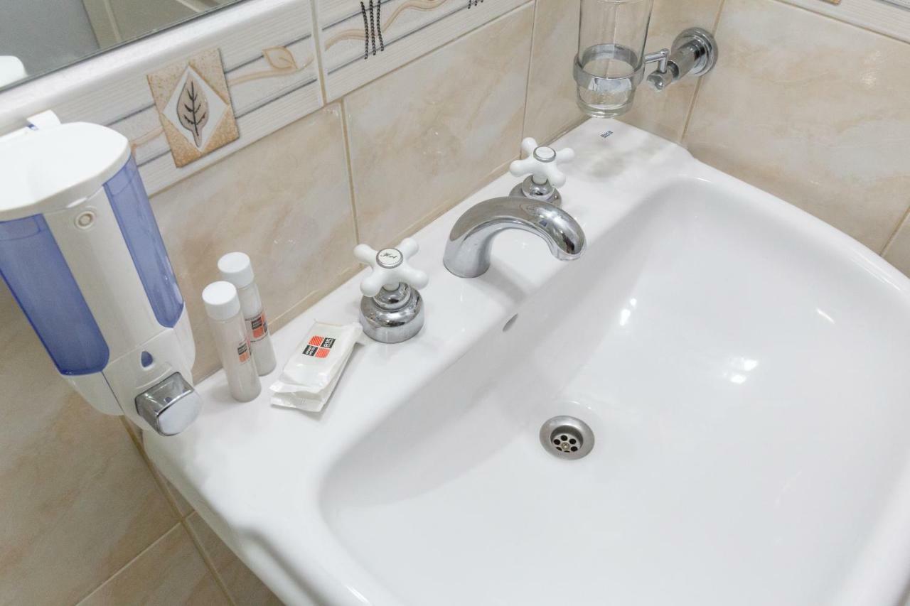 Apart Hotel Rivadavia 815 Neuquen Ngoại thất bức ảnh