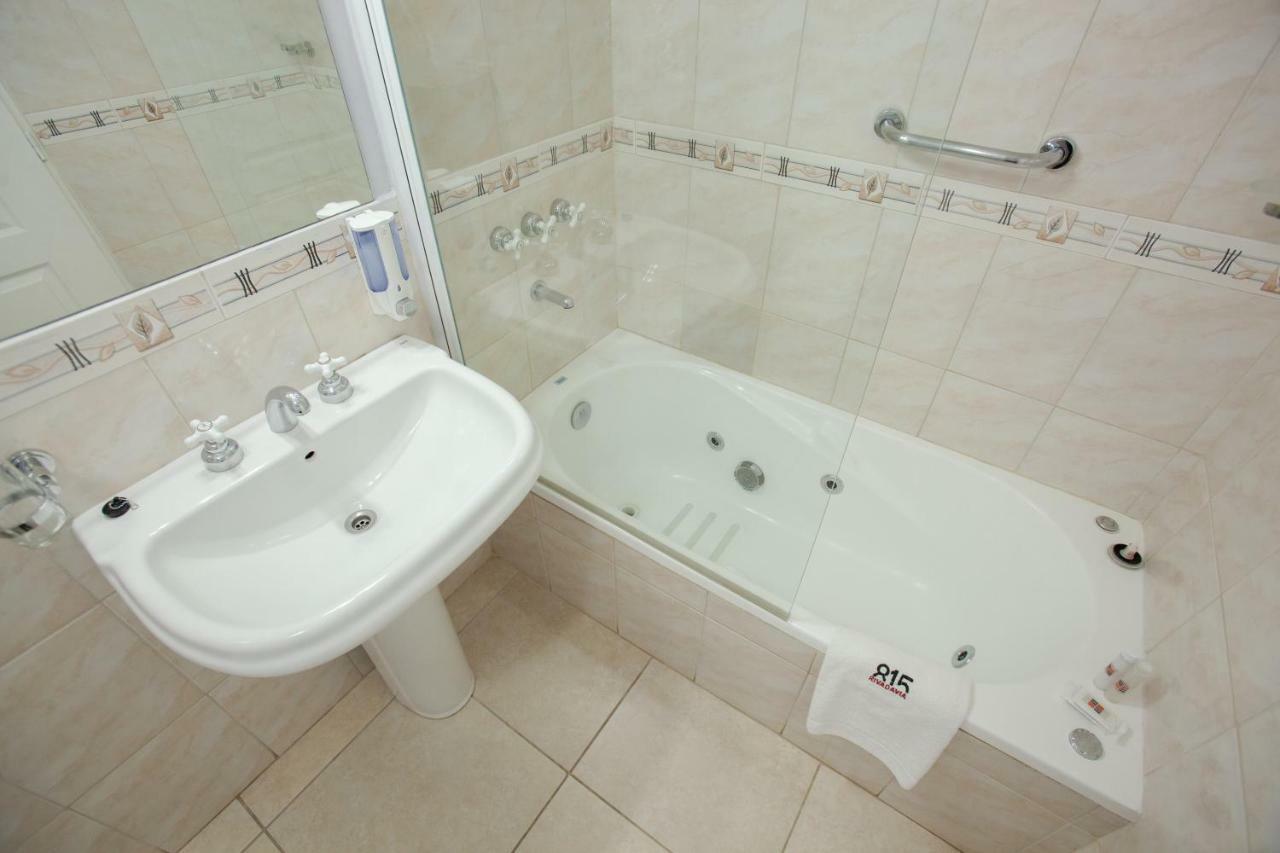 Apart Hotel Rivadavia 815 Neuquen Ngoại thất bức ảnh