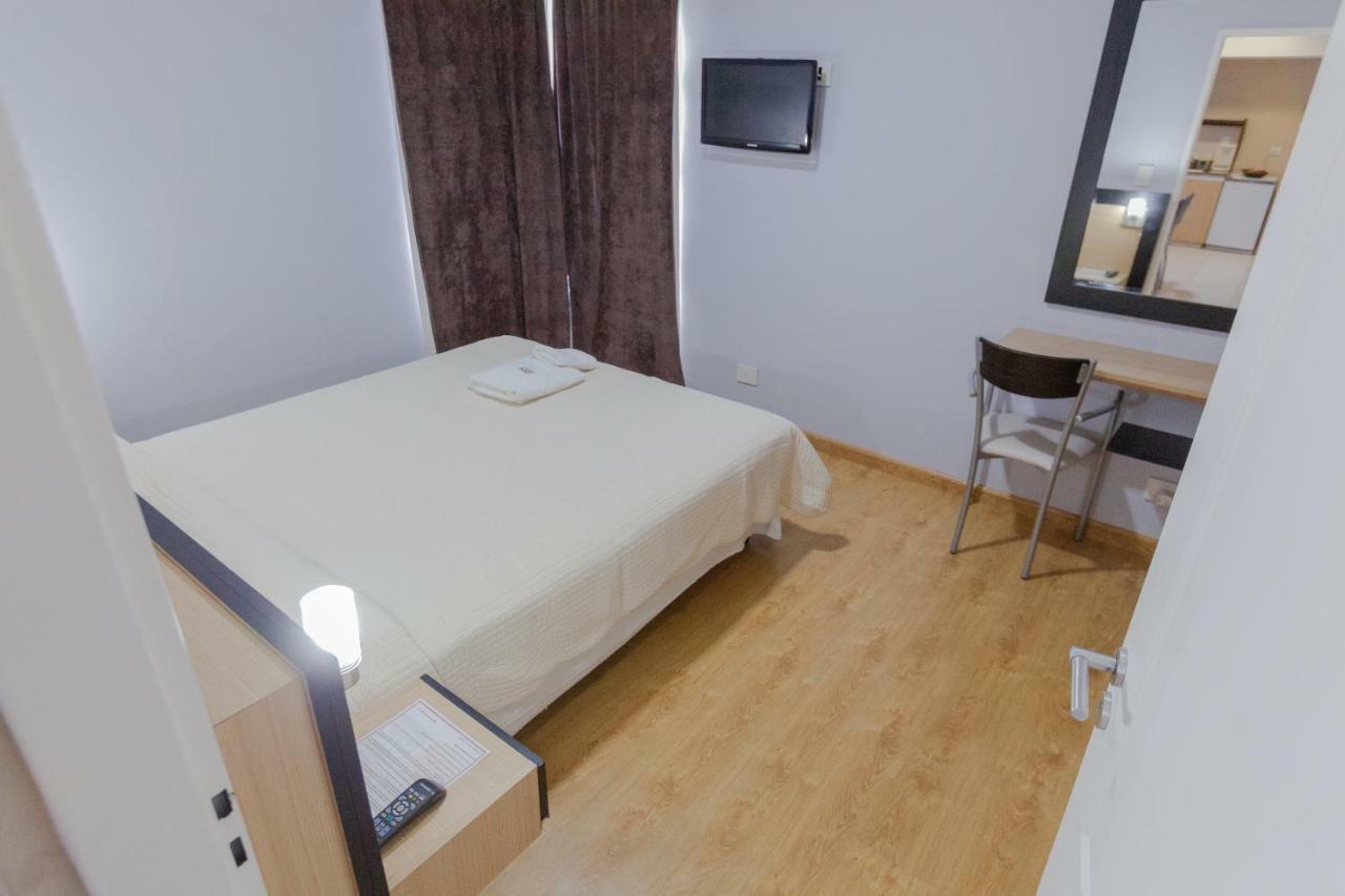 Apart Hotel Rivadavia 815 Neuquen Ngoại thất bức ảnh